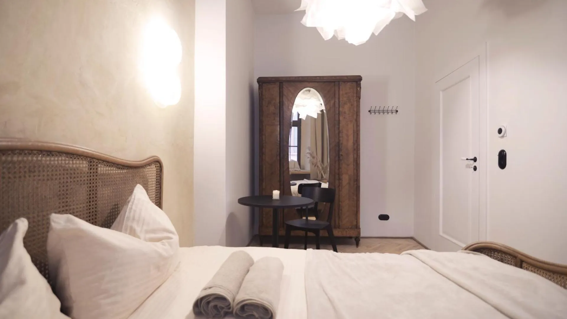 Charming Apartment / Old Town City Center Wroclaw