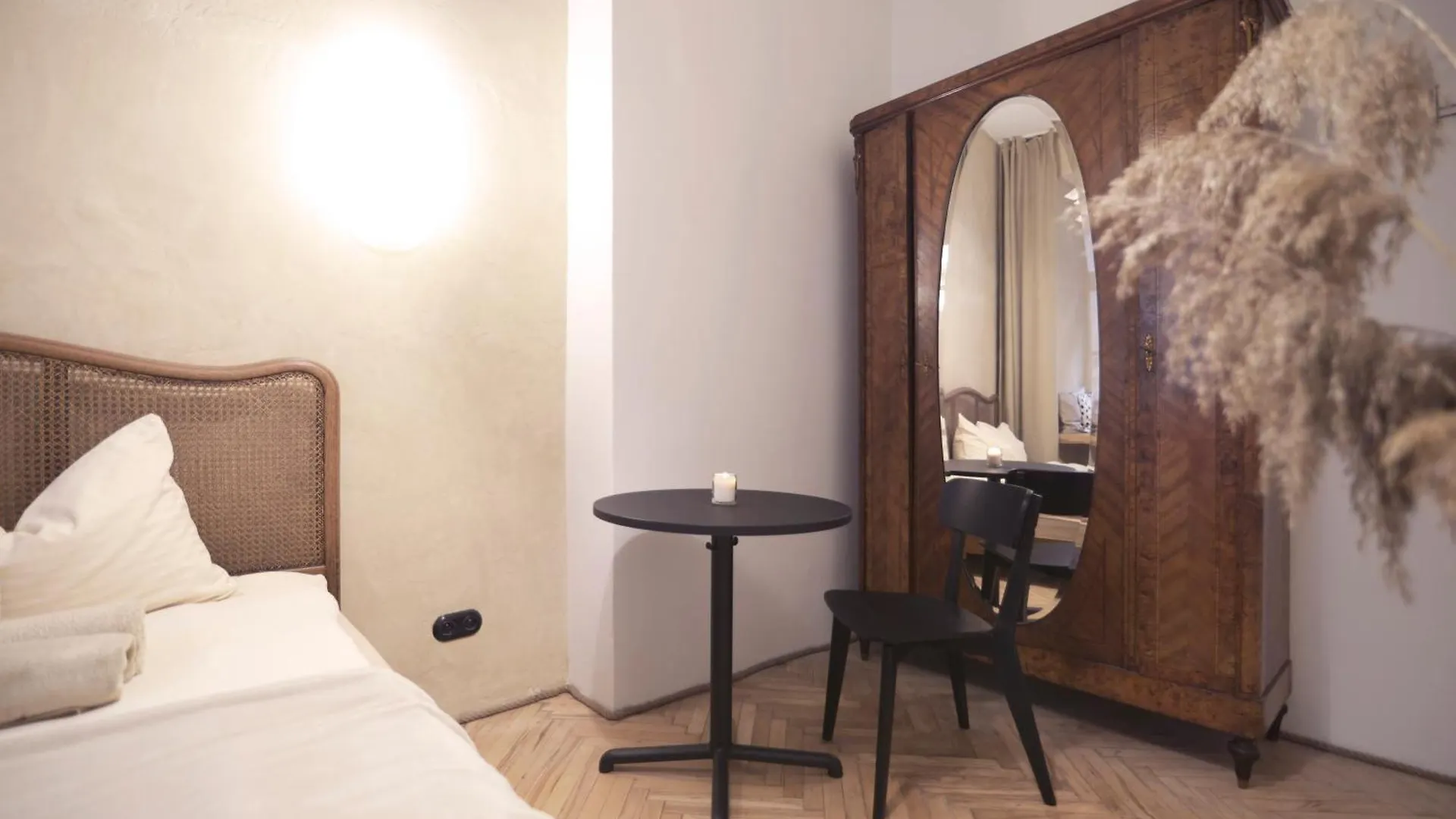 Charming Apartment / Old Town City Center Wroclaw